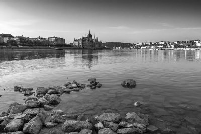 low ebb in Budapest 1