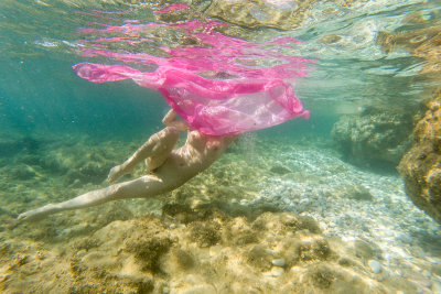 Underwater (nude 18+)