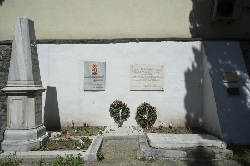 Istanbul Protestant Cemetery march 2017 3691.jpg