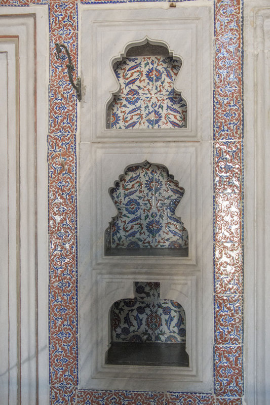 Istanbul Topkapi Harem march 2017 2095.jpg