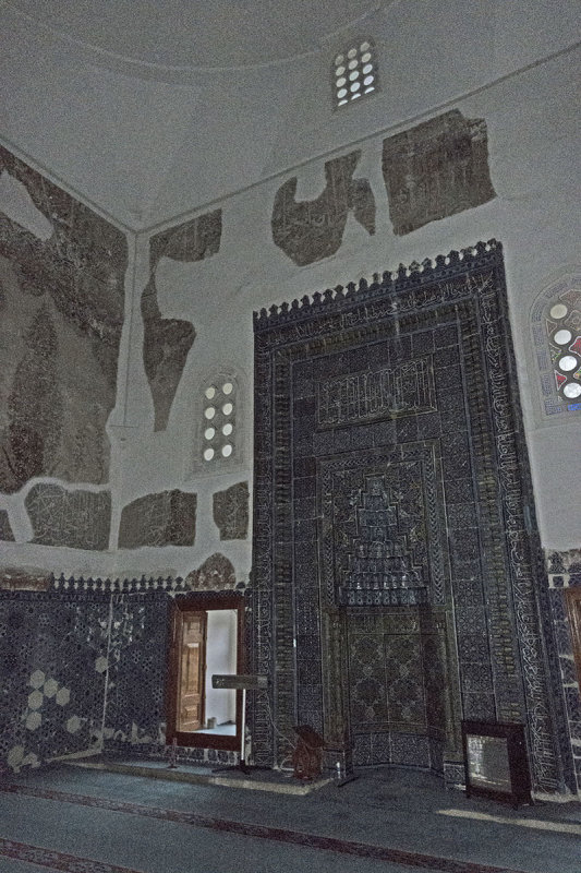 Edirne Muradiye mosque march 2017 3457.jpg