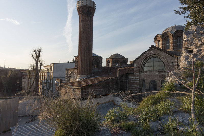Istanbul Mola Gurani Mosque march 2017 3438.jpg