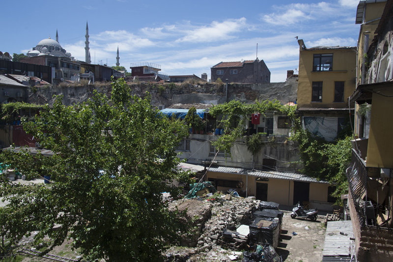 Istanbul Tahtakale Balkapani Han june 2017 3806.jpg