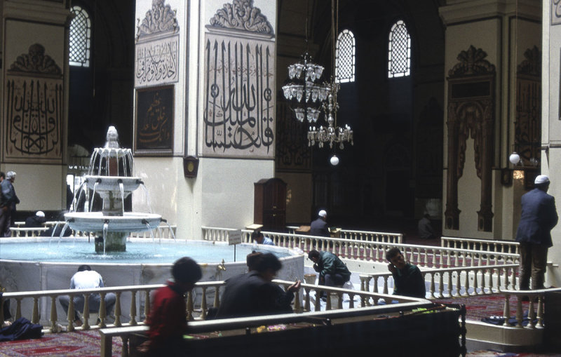 Bursa Ulu Camii 93 036.jpg