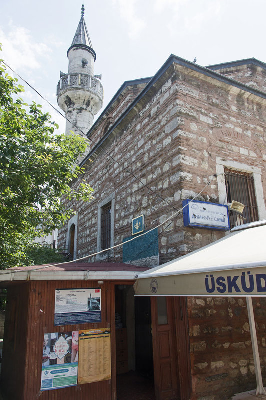Istanbul Ahmediye Mosque june 2018 6633.jpg