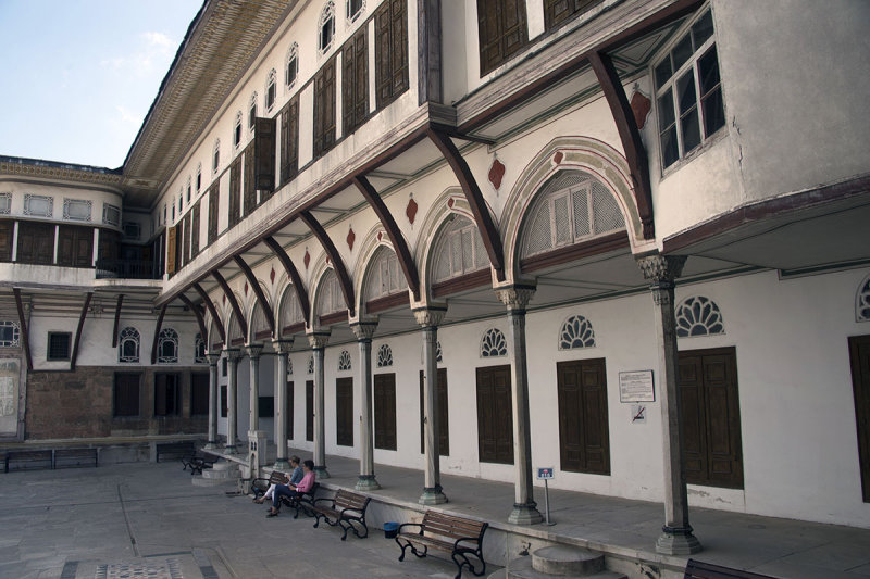Istanbul Topkapi Museum Harem june 2018 6450.jpg