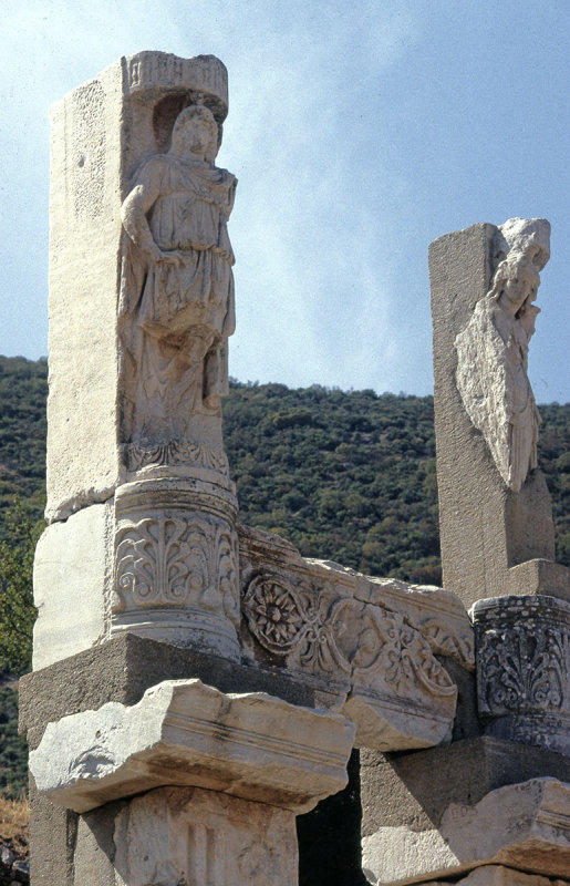 Efese 92 042.jpg