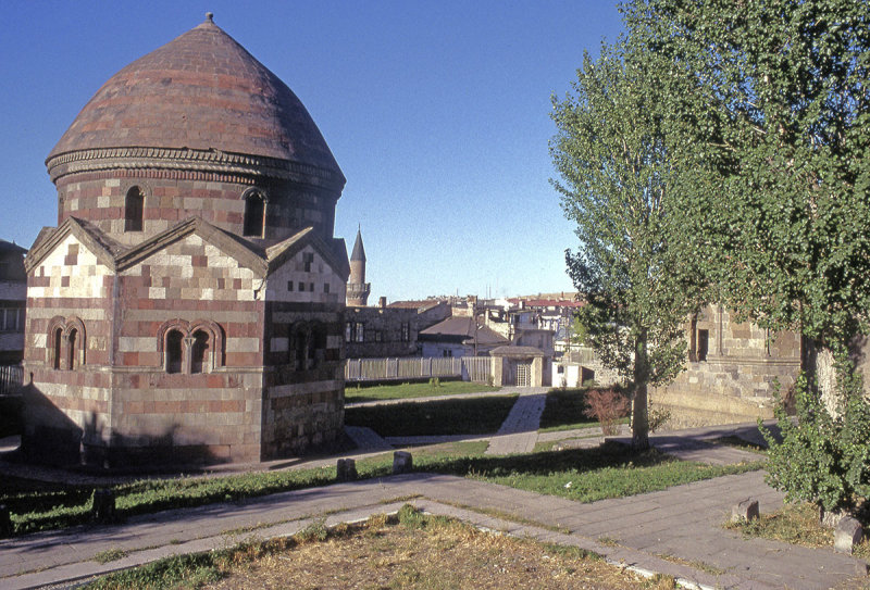Erzurum 98 037.jpg