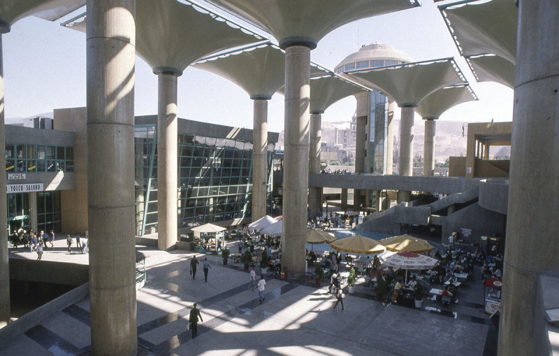 Izmir 93 082.jpg