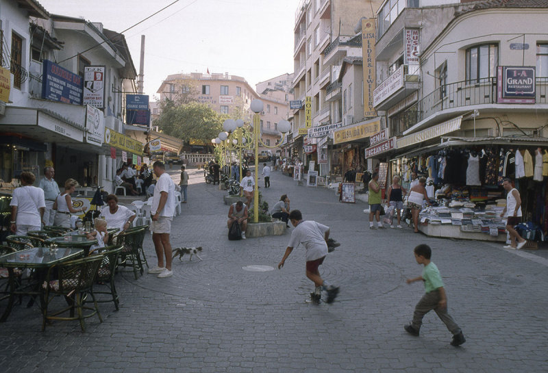 Kushadasi 94 005.jpg