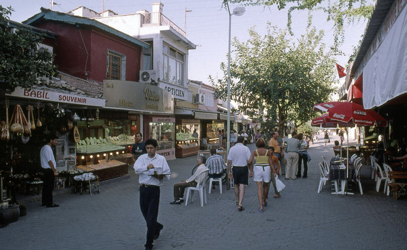 Kushadasi 94 006.jpg
