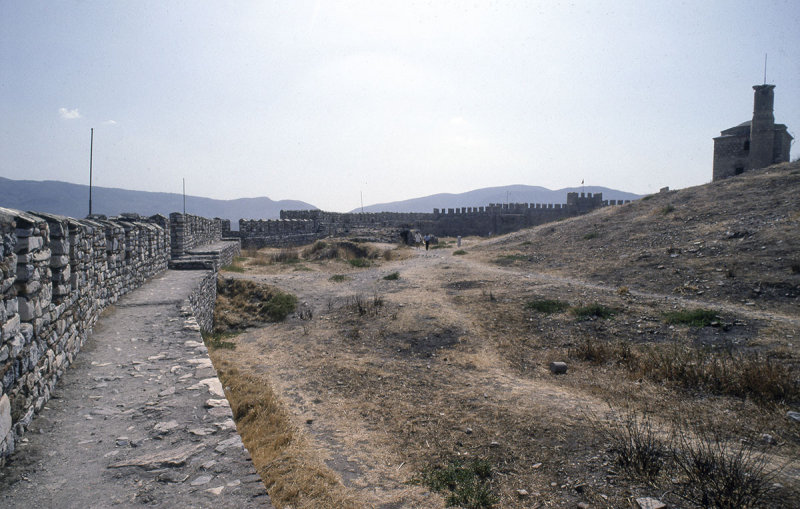 Selcuk Castle 92 018.jpg