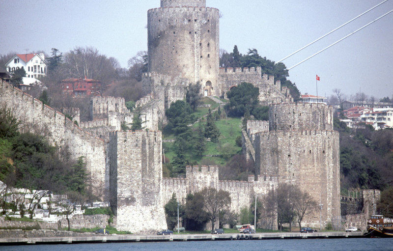 Istanbul Bosporus 96 015.jpg