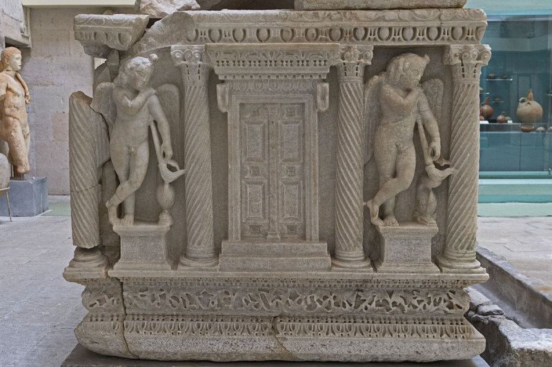 Kutahya archaeological museum october 2018 8840.jpg