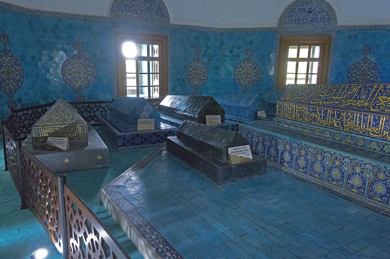 Bursa Yesil Turbe october 2018 7762.jpg
