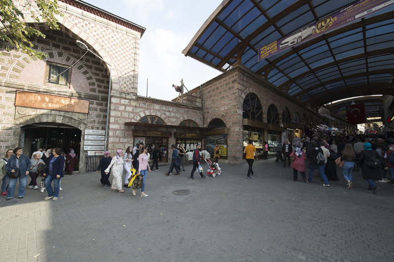 Bursa Carsi october 2018 8044.jpg