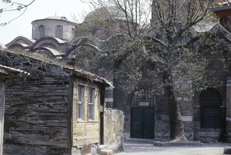 Istanbul Molla Zeyrek Camii 2002 367.jpg