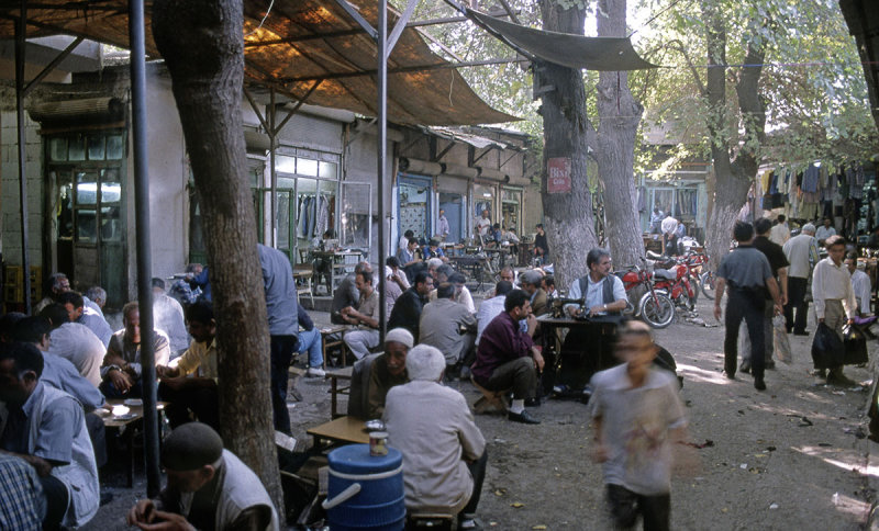 Urfa street scene 7.jpg