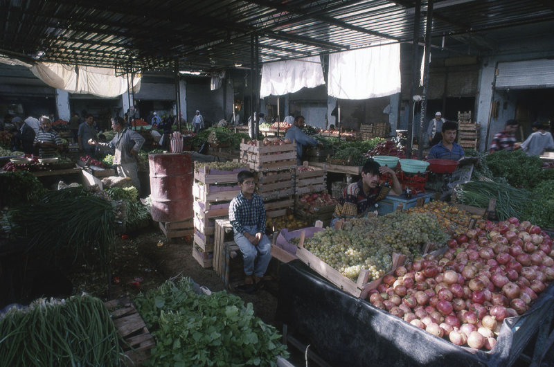 Urfa street scene 6.jpg