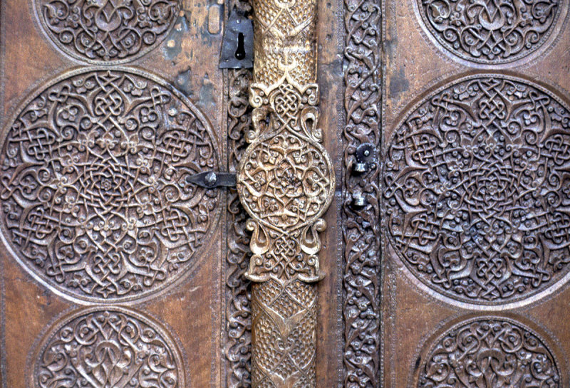 Kasaba mosque door 3.jpg