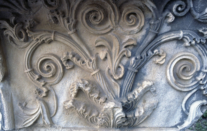 Dydima Apollo temple detail 4