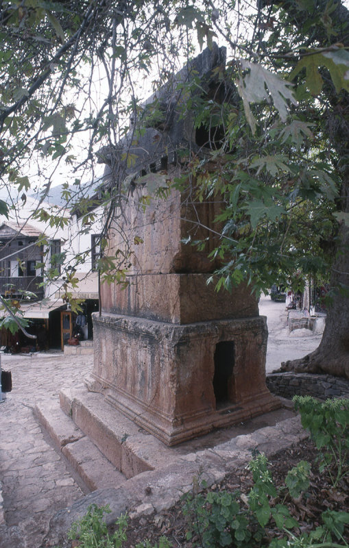 Kash sarcophagus