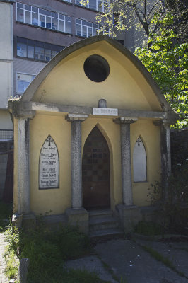 Istanbul Protestant Cemetery march 2017 3659.jpg