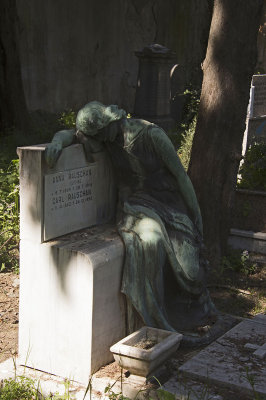 Istanbul Protestant Cemetery march 2017 3684.jpg