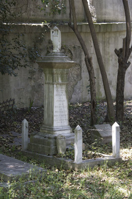 Istanbul Protestant Cemetery march 2017 3685.jpg