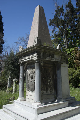 Istanbul Protestant Cemetery march 2017 3689.jpg
