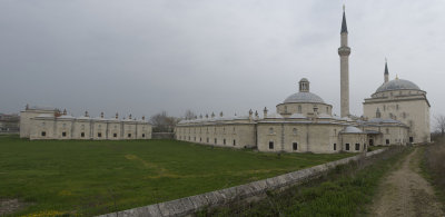 Edirne Beyazit II Mosque march 2017 3019 panorama.jpg