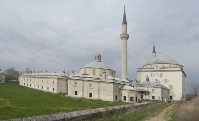 Edirne Beyazit II Mosque march 2017 3124 panorama.jpg