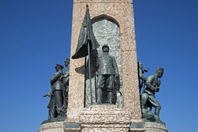 Istanbul Taksim Square march 2017 2624.jpg