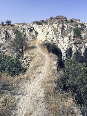 Cappadocia Urgup to Ortahisar sept 2017 3553.jpg