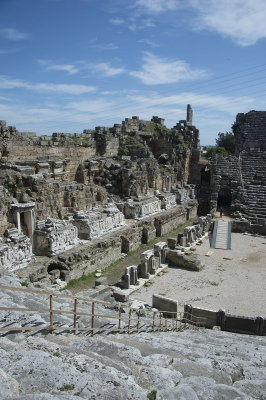 Perge theatre march 2018 6072.jpg