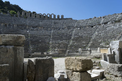 Perge theatre march 2018 6101.jpg