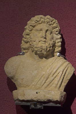 Antalya museum Bust from Bucak 5819.jpg