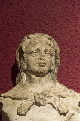 Antalya museum Bust Heracles 2018 5814.jpg