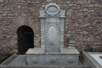 Istanbul At Mahmut II grave march 2018 5272.jpg
