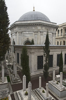 Istanbul At Mahmut II grave march 2018 5290.jpg