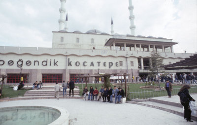Ankara Kocatepe Mosque 9x 073.jpg