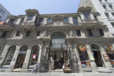 Istanbul Along Istiklal Caddesi Flower Passage june 2018 6704.jpg