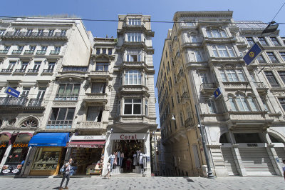 Istanbul Along Istiklal Caddesi june 2018 6755.jpg