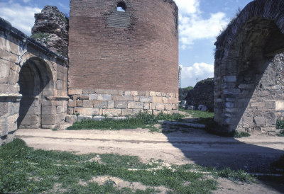 Iznik 97 013.jpg