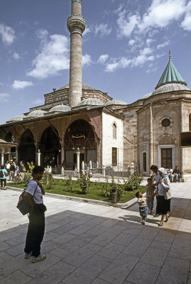 Konya Mevlana Complex 094.jpg