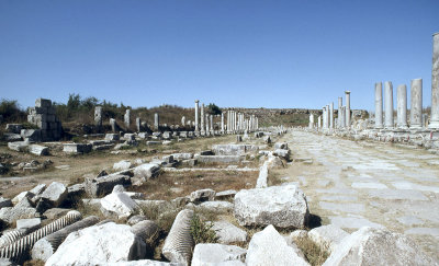 Perge 92 07.jpg