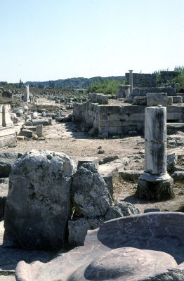 Perge 92 09.jpg