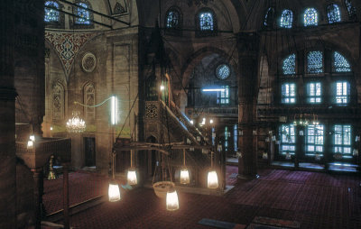 Istanbul Sokollu Mehmet Pasha Mosque 2002 381.jpg