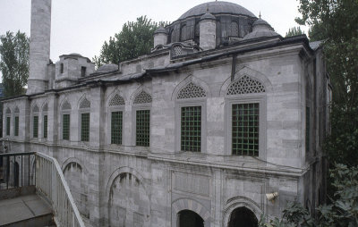 Istanbul Sokollu Mehmet Pasha Mosque 2002 383.jpg