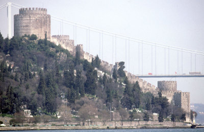 Istanbul Bosporus 96 014.jpg
